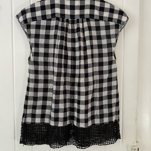 Holding Horses Nellie plaid sleeveless blouse - Picture 5 of 5